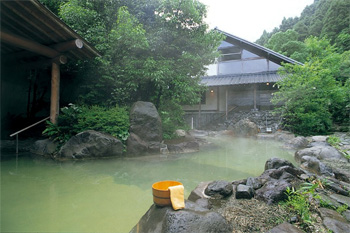 日本三大美肌の湯「嬉野温泉」 日本三大美肌の湯「嬉野温泉」